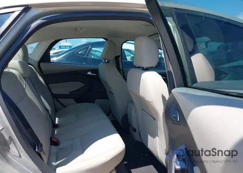 2015 Ford Focus Se from USA, damaged, VIN 1FADP3F21FL356526